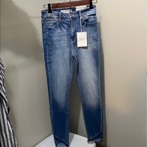 NWT. Kancan high rise ankle skinny jeans